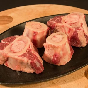 Hallsford beef leg knuckle bones